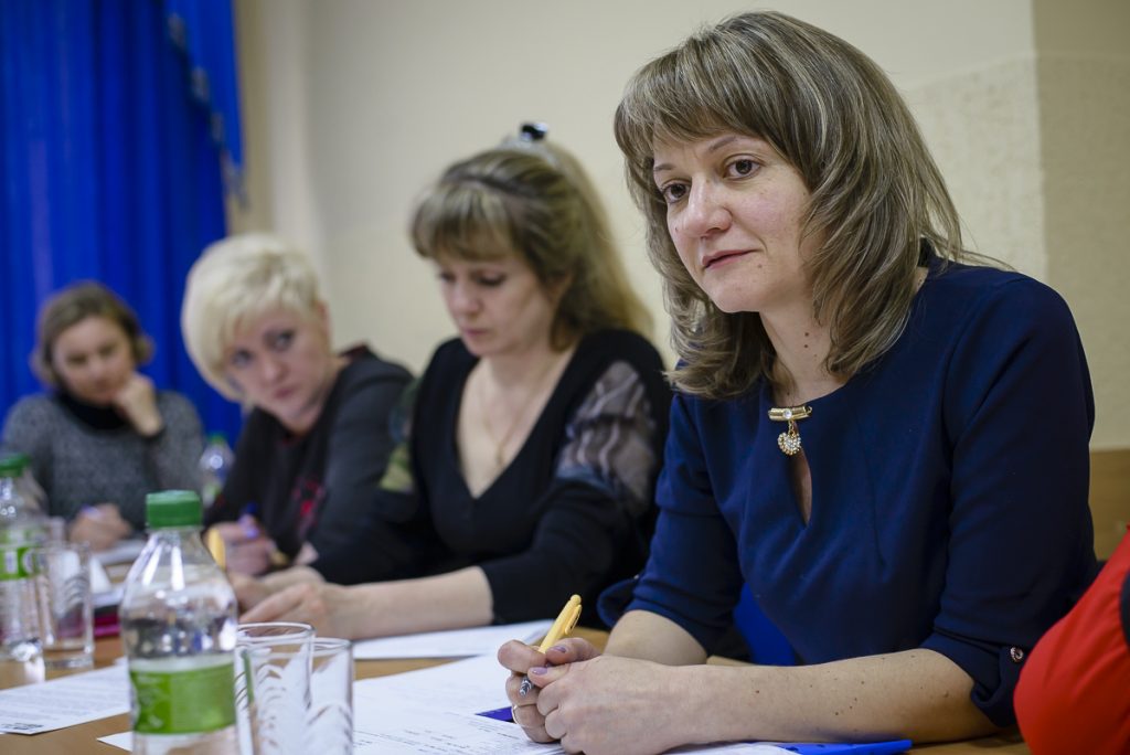 рука допомоги, всесвітній банк, Львів