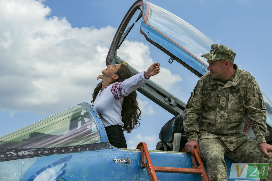 Волинь 24, майбутнє у вишиванках